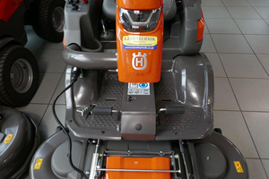 Cortadora de Césped Autopropulsada Husqvarna P524 EFI AWD con Motor Kawasaki, Plataforma Frontal Comercial, en Venta - Product Image 4