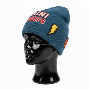 Bonnet en tricot premium pour femmes, 250 GSM, acrylique, couleur sarcelle, logo personnalisé brodé, bonnet d'hiver chaud, bonnet jacquard - Product Image 3