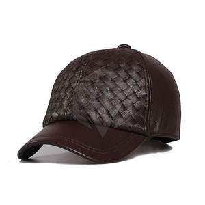 Chapeaux en cuir pour hommes, nouveau design 2025, ajustables, quatre saisons, haute qualité, couleurs personnalisées, tissu imperméable pour un usage quotidien - Product Image 1