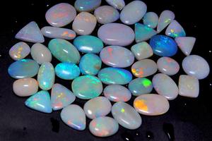 Cabochon d'opale australienne naturelle Multi Fire Solid Coober Pedy Opal Jewelry Lot Gemstone for Jewelry Making - Product Image 3