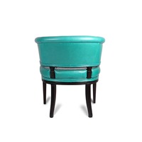 Fauteuil bas en cuir turquoise avec structure en bois d'akazie massif, élégant fauteuil d'appoint pour hôtels et salons