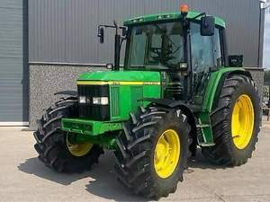 Tractor Diésel Usado John Deere 6215R MFWD 2017 de 120HP 4WD con Motor, Informe y Video Incluidos |   Modelo 2026 Usado en Buen Estado - Product Image 2