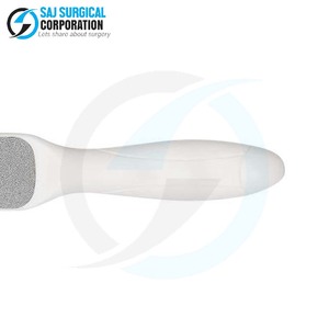 Râpe à pied classique OEM en acier inoxydable personnalisable avec commande en gros de logo pour les salons et les détaillants - Product Image 6