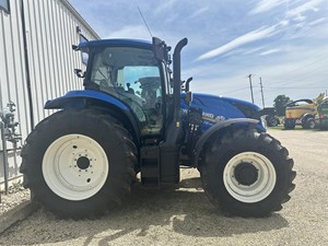 2023ใหม่รถแทรกเตอร์ดีเซลอเนกประสงค์ T6.160ฮอลแลนด์4WD อัตโนมัติอายุการใช้งานนานเครื่องยนต์ยี่ห้อ fpt ขับเคลื่อนแบบ4x4มือสอง - Product Image 6