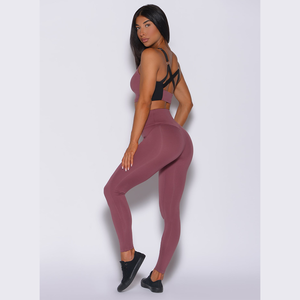 Últimas mallas de cintura arrebatada con logotipo personalizado mallas de entrenamiento diario de cintura alta y ropa activa mallas de gimnasio de moda para mujeres - Product Image 6