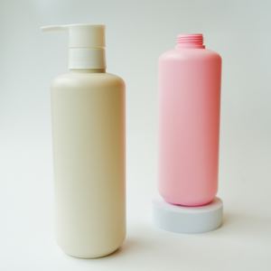 Bouteille de shampooing et de nettoyant pour le visage en HDPE de haute qualité de 1000ml avec pompe à lotion couleur personnalisée bouteille en plastique vide de marque OEM en gros - Product Image 3