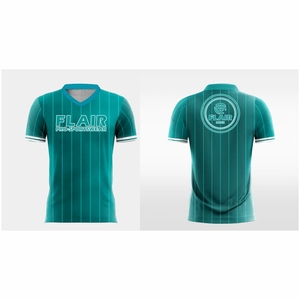 เสื้อฟุตบอลคุณภาพดีที่สุด ออกแบบเองได้ 100% โพลีเอสเตอร์ น้ำหนักเบา ป้องกันรังสียูวี สวมใส่สบาย ระบายอากาศได้ดี ชายเสื้อสั้น ผลิตแบบ OEM อัตโนมัติ - Product Image 2