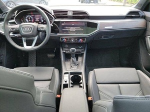 NUOVA AUDI Q3 S PREMIUM 4X4 Trazione Integrale 2025, Senza Incidenti, da Corsa, Nuova, 415CV Biturbo, Cambio Automatico 7 Marce - Product Image 2