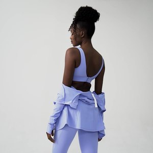 Ensemble de vêtements de yoga Vêtements de yoga pour femmes Nude-Feel Ensemble de trois pièces Ensemble de vêtements de sport de grande taille - Product Image 2