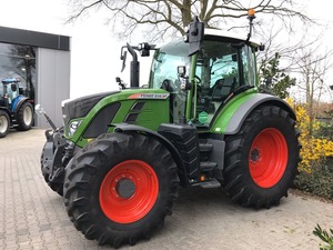 Tractor Fendt 514 Vario S4 ProfiPlus 2021 con Motor, Caja de Cambios y Bomba, Perfecto para Agricultura de Alta Eficiencia - Product Image 5