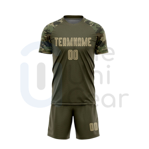 ชุดเล่นฟุตบอลของผู้ชายผ้าโพลีเอสเตอร์แบบ100% ชุดทีมฟุตบอลดีไซน์ใหม่พร้อมกางเกงขาสั้น - Product Image 6