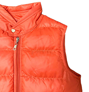 Chaleco acolchado ligero personalizable para hombre, moda de invierno, cuello sin mangas, tela de lona, venta al por mayor con servicio OEM - Product Image 3