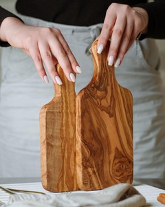 Planche à découper en bois de qualité supérieure pour les chefs et les cuisiniers amateurs, forme rectangulaire, épaisseur de 1,5 cm, passe au lave-vaisselle, résistance et durabilité durables - Product Image 6