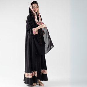 Exquisito encaje bordado floral colorido con patrones detallados, perfecto para moda de alta costura, vestidos de novia, proyectos de manualidades DIY - Product Image 3