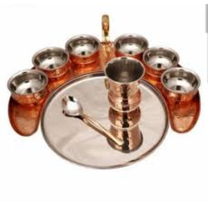 Ensemble de bols et de plateau de forme ronde en métal de qualité supérieure, plaqué or, à texture martelée, pour servir les aliments, en provenance d'Inde - Product Image 2