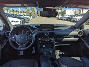 CLEAN Seminuevo 2024 Lex-US IS 350 F SPORT V6 3.5L RWD - Product Image 4