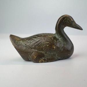 Vente en gros d'ornements de jardin de sculpture de canard antique Décoration de jardin en bronze Figurine de canard décorative miniature Fourniture d'événement - Product Image 2