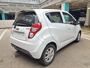 2015 CHEVROLET <span class=keywords><strong>SPARK</strong></span> fc755442 dễ dàng để lái xe nhỏ gọn thành phố xe đô thị xử lý trơn tru hoàn hảo cho người mới bắt đầu xe nhỏ - Product Image 4