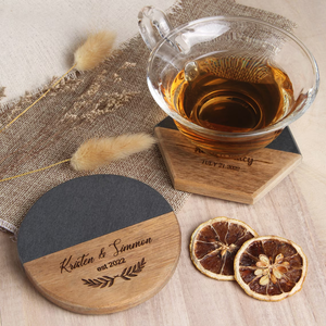 Juego de posavasos de resina con soporte con diseños abstractos de colores claros y efecto mármol, ideal para uso doméstico o de regalo - Product Image 2