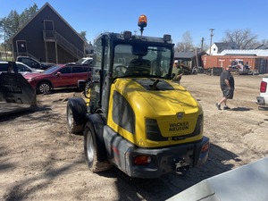 2018 WL38 Kubota Engine Wheel Loader avec Eaton Hydraulic Cylindre Mini Front Loader et Log Loader Garantie 1 an - Product Image 6