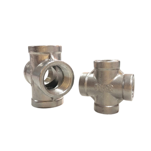 Raccords de tuyauterie à coulée croisée à 4 voies en acier inoxydable de 3 pouces de haute spécification Solutions de plomberie personnalisées lisses pour les industries du gaz - Product Image 1