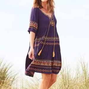 Lo más nuevo bohemio Casual mujeres vacaciones corto Maxi vestido señora bordado cuello en V media manga tela de rayón señoras Maxi vestido - Product Image 1