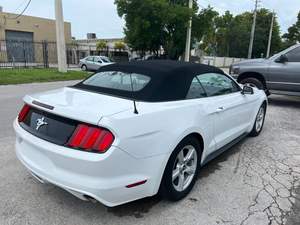 Voiture d'occasion de qualité abordable, Ford Mustang 2016, cabriolet à toit souple, conduite à gauche - Product Image 5