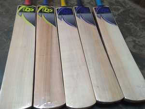 Bate de cricket de Sauce de Cachemira de calidad superior para categoría de murciélagos de tenis - Product Image 2