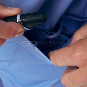 Conjunto de Uniformes Médicos con Cuello en V y Bolsillos, Uniforme de Hospital Unisex para Personal de Enfermería, Médicos y Trabajadores de la Salud, Logotipo Personalizado OEM - Product Image 4