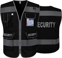 Veste matelassée imperméable et respirante pour homme en toile, à col montant et capuche, avec éléments de sécurité réfléchissants et multiples poches cargo sur le devant