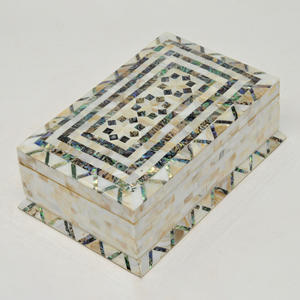 กล่องใส่เครื่องประดับเปลือกหอยมุกแบบฝัง - Product Image 2