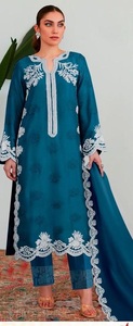 Nouveau Kurtis brodé de georgette de renard pakistanais avec soie visqueuse Dupatta vêtements indiens et pakistanais fabriqués à la main - Product Image 3