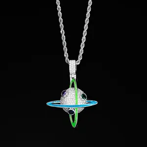 Collier pendentif hip-hop pour homme en alliage plaqué or poli sur mesure avec diamants CZ glacés - Product Image 1