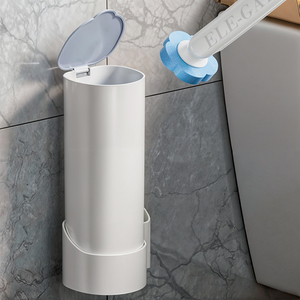 Spazzola da Bagno dal Design Moderno con 8 Fibre Intercambiabili e Bicchiere in Plastica - Product Image 5