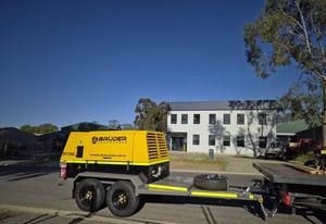 Compresor de Tornillo Rotativo de 388 CFM Impulsado por Diésel - Product Image 5