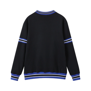 Beta Phi Sigma 1914 Sudadera con cuello redondo forrada de chenilla negra de invierno |   Suéter de Forro Polar con Logotipo Griego Bordado y Rayas Acanaladas - Product Image 2