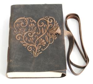 Business Custom Luxury Buffalo Leather Heart Embossed Design With Leather Strings Stitching Spine <b>Blank</b> Unlined Paper Diary - Product Image 3