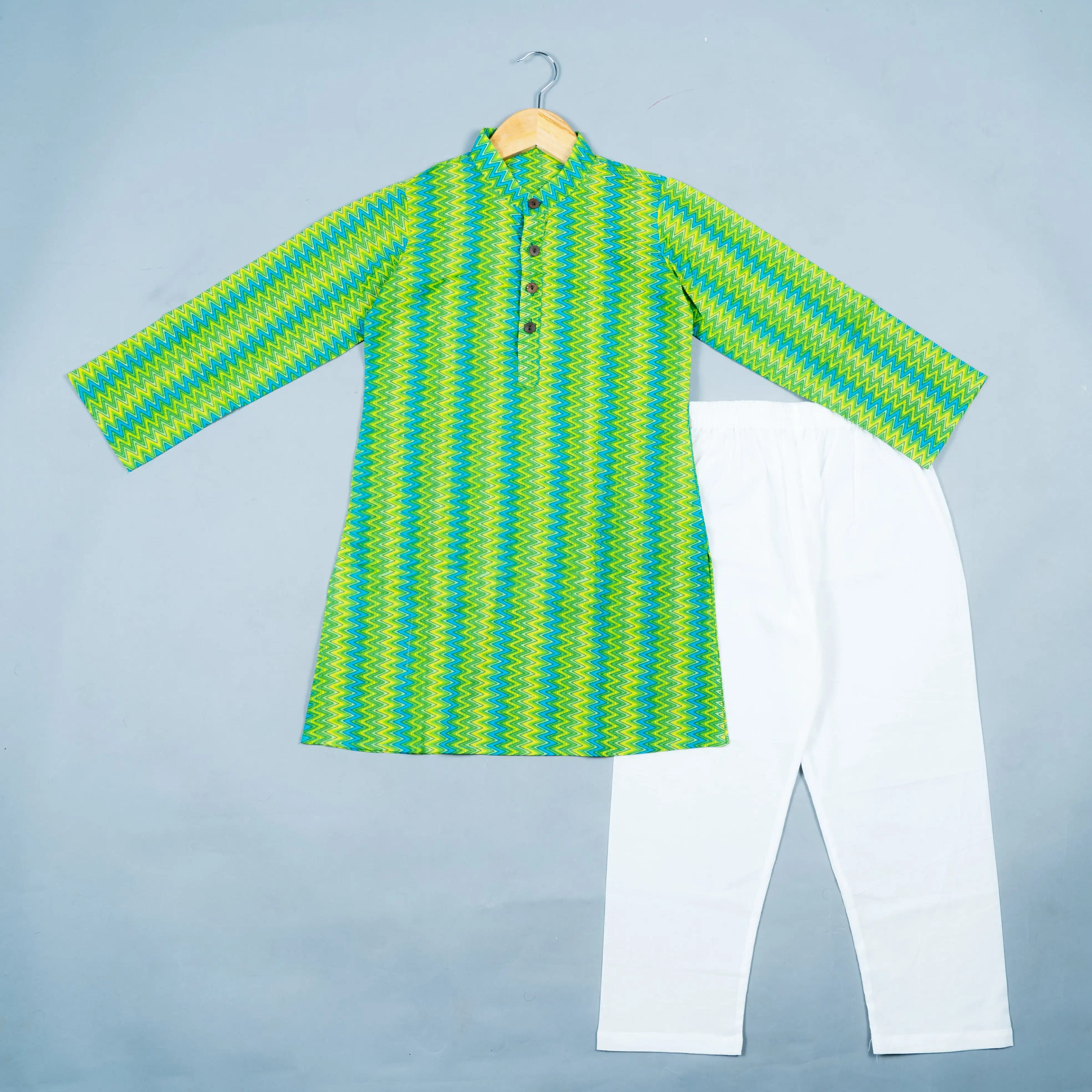 Pure Cotton Printed Green Kurta And White Cotton Pajama White pyjama with elasticated back and adjustable drawstrings