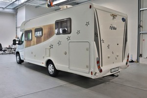 Autocaravana Familiar de Lujo a Precio Accesible, Modelo Miller Tennesee 2017 Usada, Emisión Euro 5, Capacidad para 4-6 Personas, Color Blanco - Product Image 4