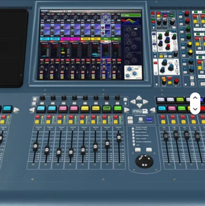 Système de mixage audio BEST PR0 2 Livees avec 64 canaux d'entrée disponibles à la vente - Product Image 4