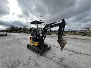 รถขุดขนาดเล็ก John Deere 17G รุ่นปี 2022 น้ำหนัก 5 ตัน เครื่องยนต์สภาพดี ปรับความกว้างของรางได้ แบริ่ง Yuken ระบบ Quick Hitch - Product Image 3