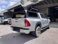 Capuchons de caisse en aluminium pour pick-up Capuchons étanches pour pick-up Hardtop Canopy Tailored for Toyota Hilux Revo Sr5 Cap Topper