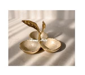 Serveur de fruits secs de conception fantastique Serveur de desserts en aluminium et en bois avec plateau Serveur de desserts de la meilleure qualité - Product Image 5