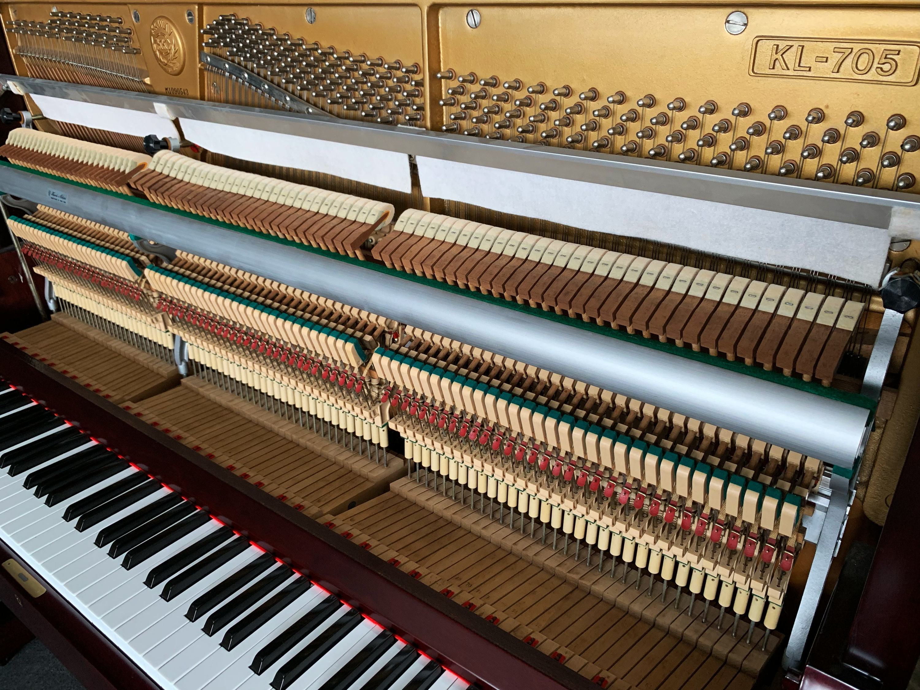 Premium Used KAWAI KL705 Upright Piano Red Mahogany Wood Grain for