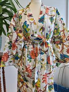Pretty White Peach Rust Lime Exotic Tropical Floral Bloom Kantha Kimono Mujeres y niñas Verano Primavera Vestidos con conjuntos de artículos - Product Image 2