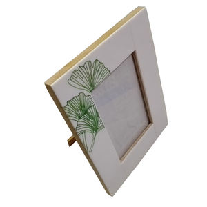 Rajvasant Export's Meilleure qualité fait à la main en résine MDF incrustée de luxe cadre photo en bois écologique cadre photo économique - Product Image 1