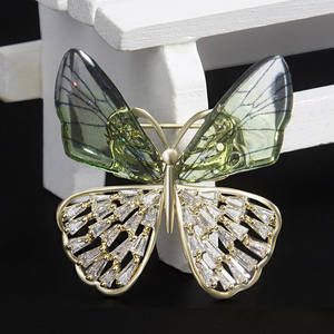 Rhinestone <b>Women</b> Crystal Gold Wedding Transparent Wholesale Cheap butterfly <b>Brooches</b> and Pins - Product Image 3
