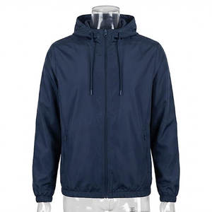 Chaqueta Cortavientos Unisex Personalizada de Poliéster con Cremallera Completa, Ligera, Corte Regular, Resistente al Agua - Product Image 2