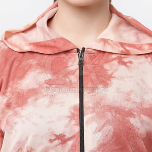 Conjunto Deportivo de Dos Piezas Estampado para Mujer, 100% Algodón, Corte Ajustado - Product Image 2