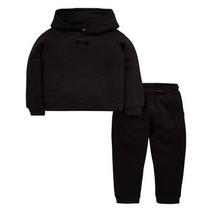 Vente en gros de survêtements pour enfants de la meilleure qualité Vêtements d'hiver personnalisés Survêtement pour enfants uni noir lavable et respirant avec logo personnalisé - Product Image 2
